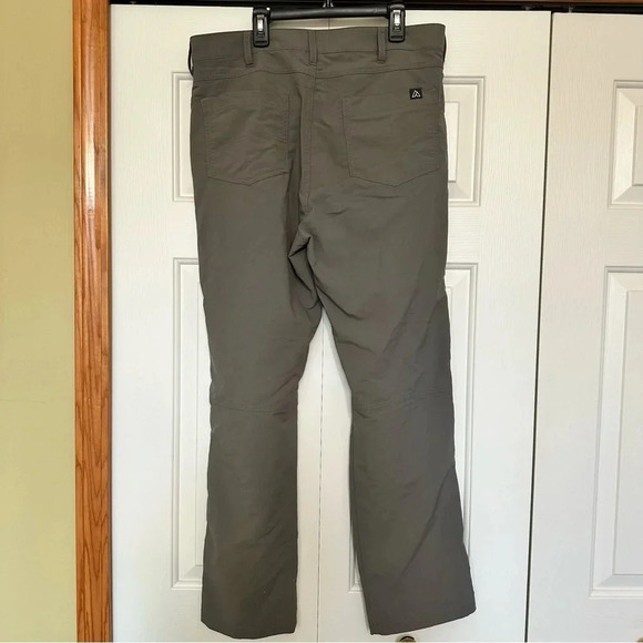 Alpine Designs Gray Nylon Hiking Pants - Picture 2 of 6